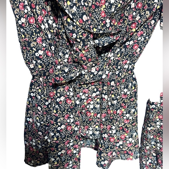 Two piece floral set  Blouse & Maxi Skirt Floral NWT Medium Two Piece Separate - Picture 2 of 16